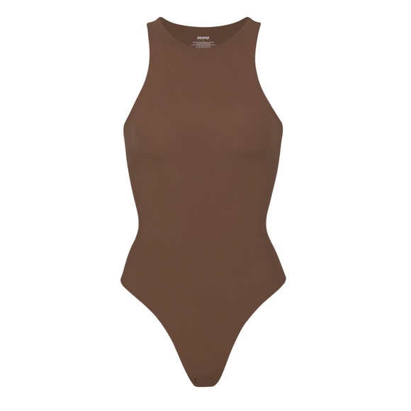 SKIMS Fits Everybody High Neck Bodysuit In Jasper - Picture 4 of 4